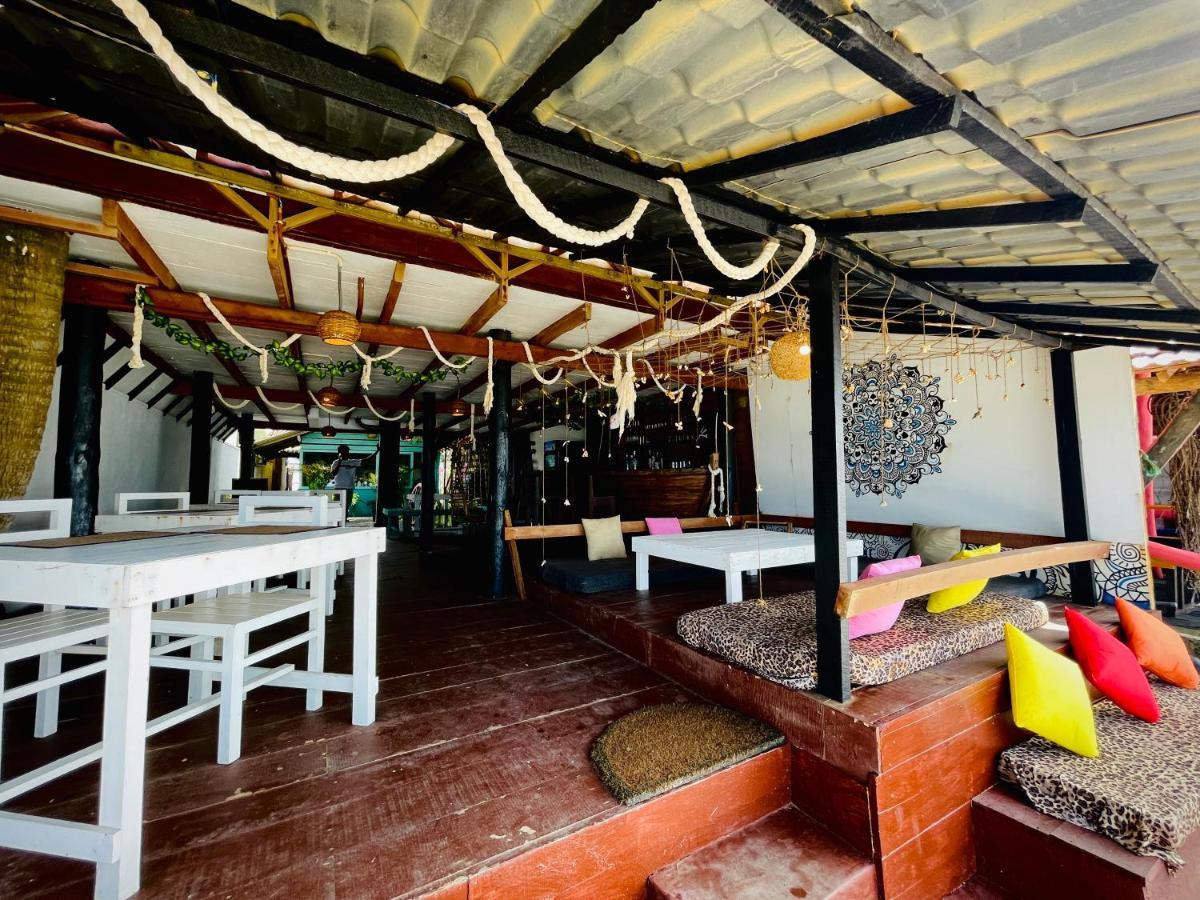 Miracles Beach Galle Exterior foto